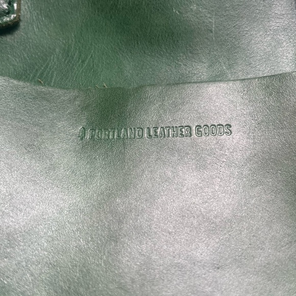 Portland Leather Green Bag - Picture 2 of 7